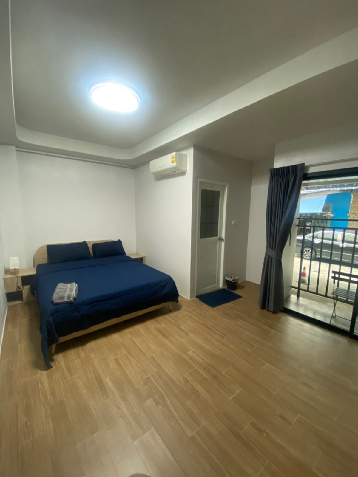 Ns place