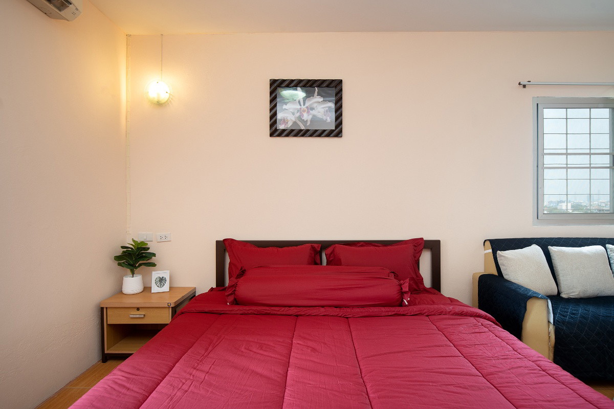 Condo · Mueang Nonthaburi — photo 1