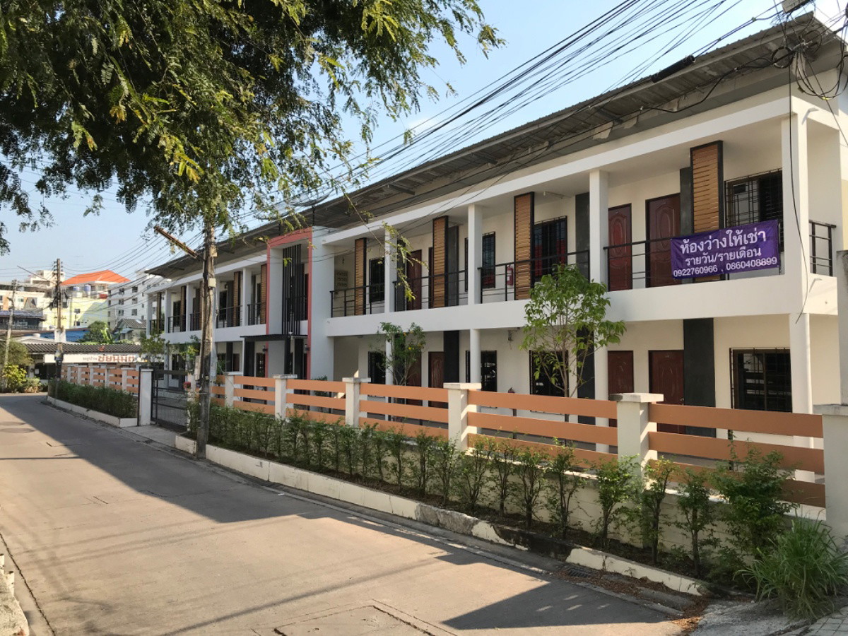Condo · Mueang Chon Buri, chon_buri — photo 3