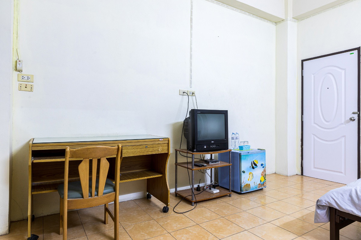 Condo · Mueang Chon Buri, chon_buri — photo 3