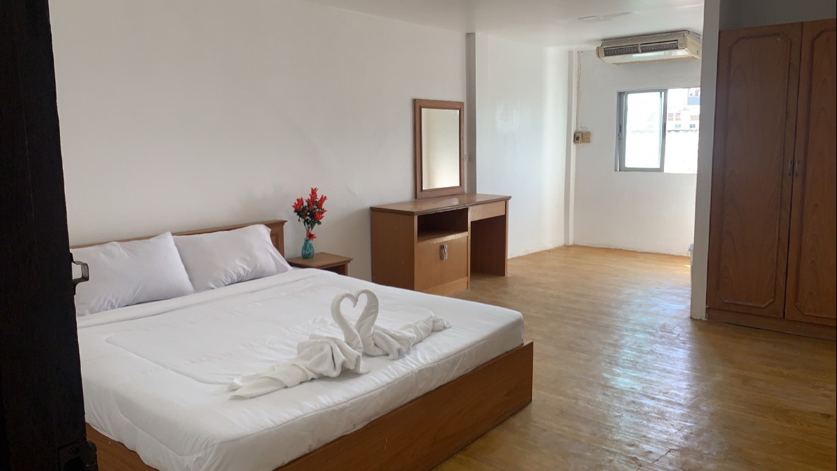 Condo · bangkok — photo 3