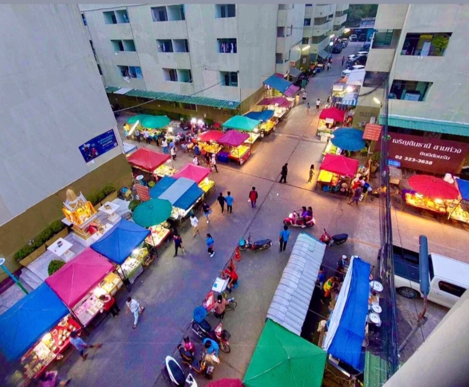 Condo · Mueang Samut Prakan — photo 4