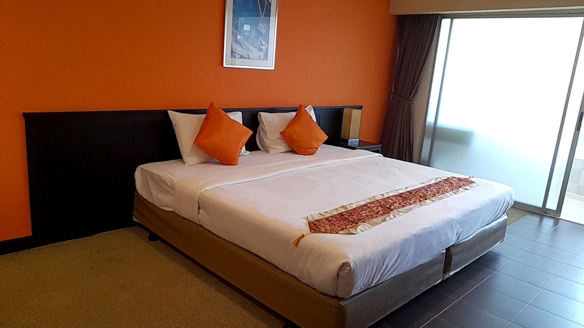 Condo · Mueang Samut Prakan — photo 5