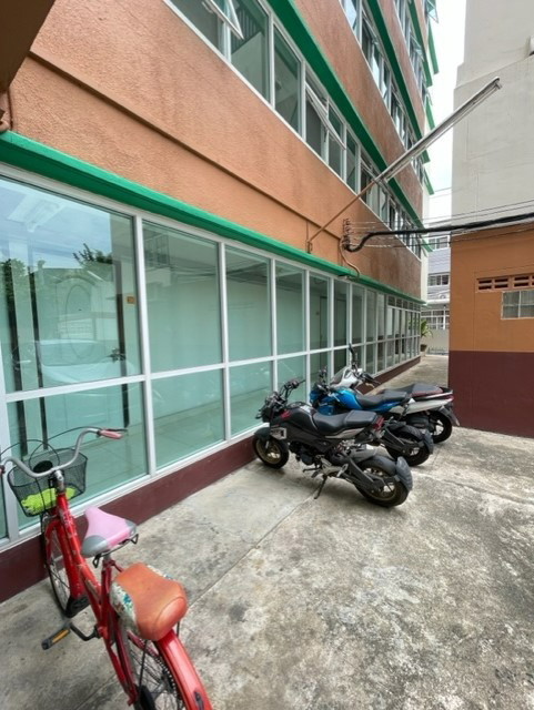 Condo · bangkok — photo 5