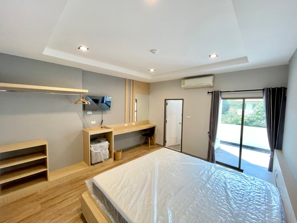 Condo — photo 3