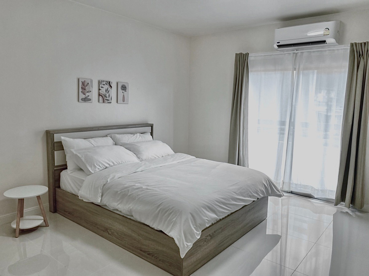 Condo · bangkok — photo 1