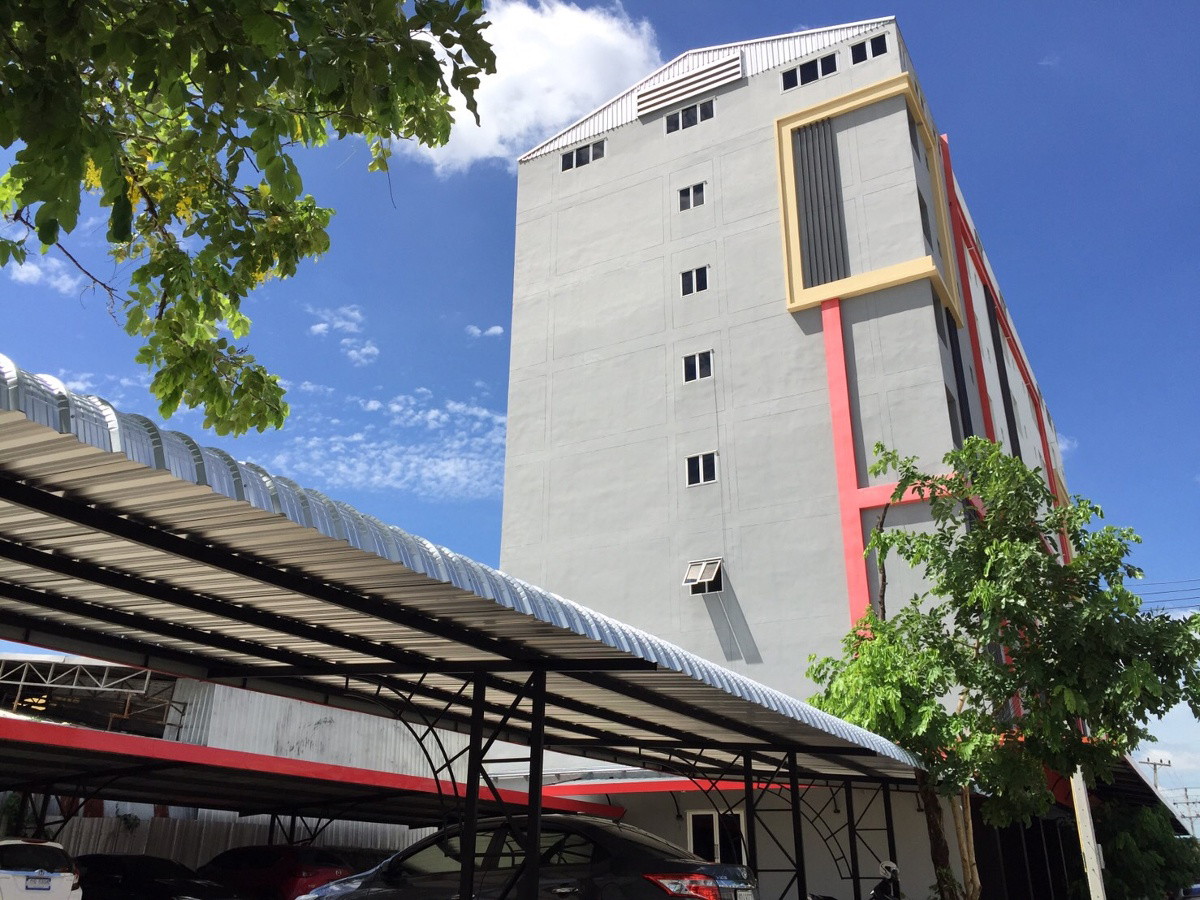 Condo · Lat Krabang, bangkok — photo 2