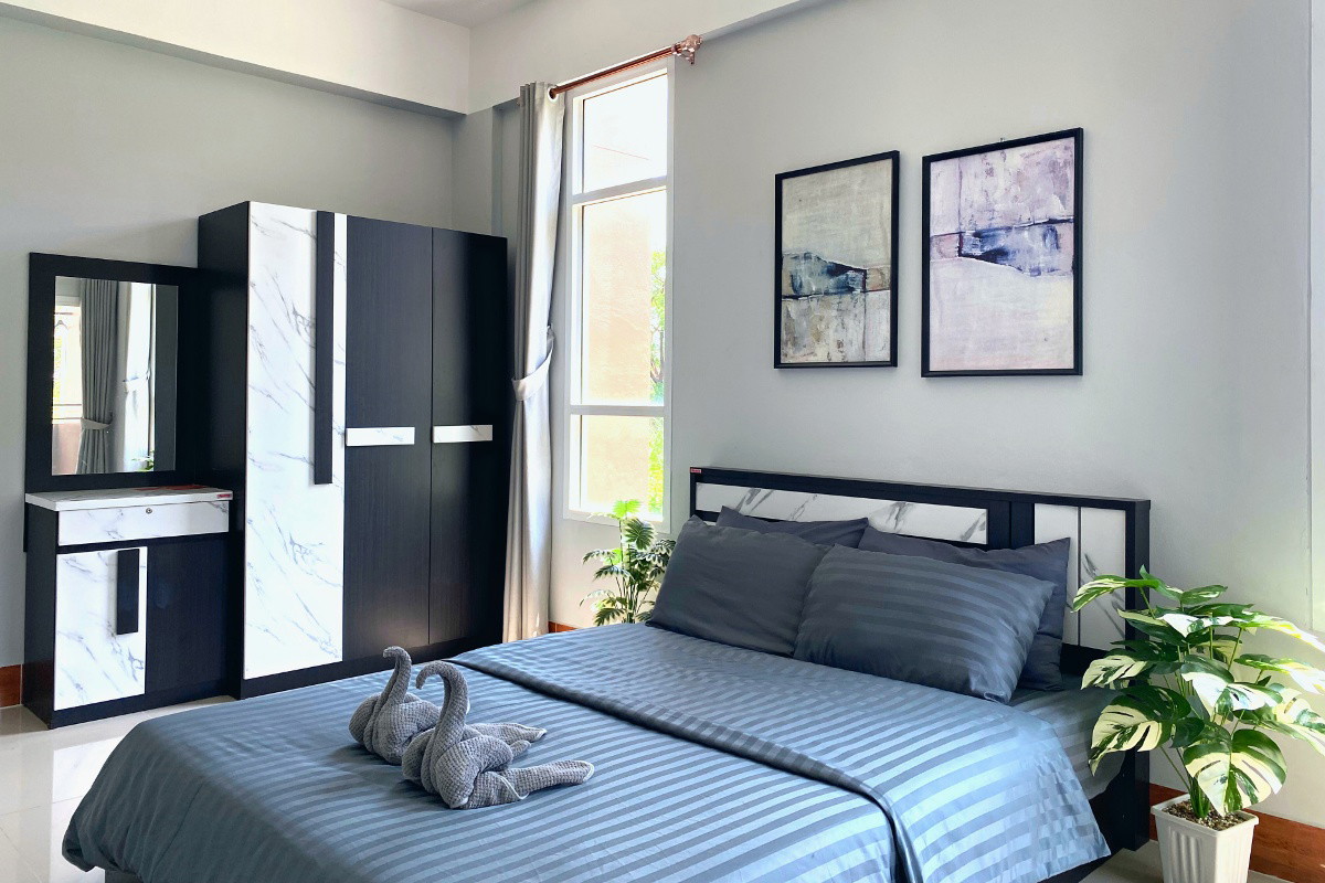 Condo — photo 3
