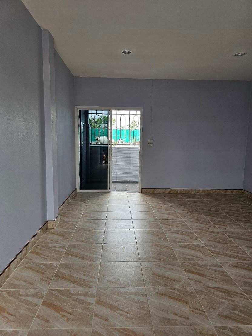 Condo — photo 5