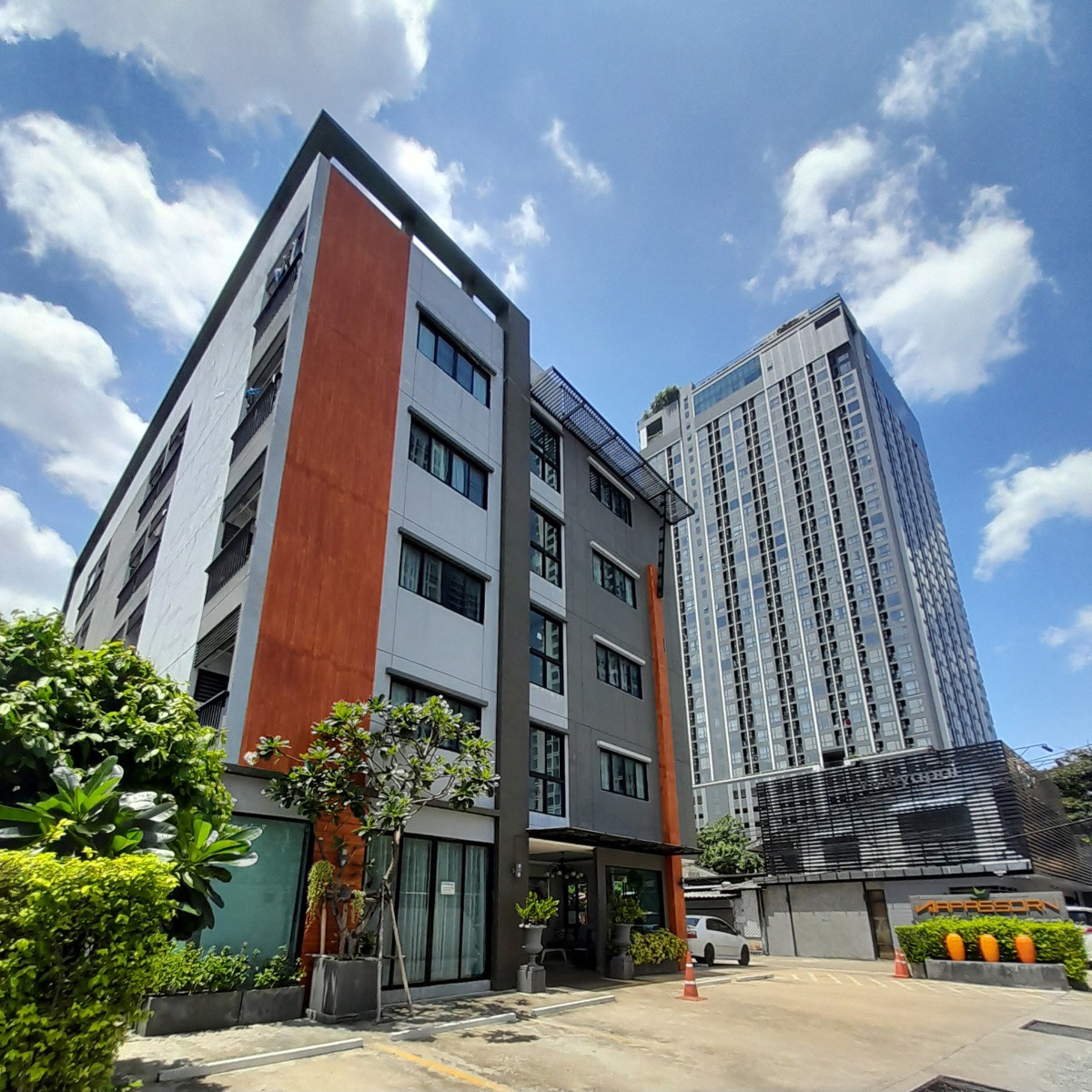 Condo · Chatuchak, bangkok — photo 1