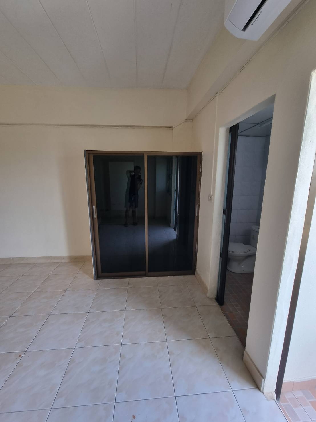Condo — photo 3