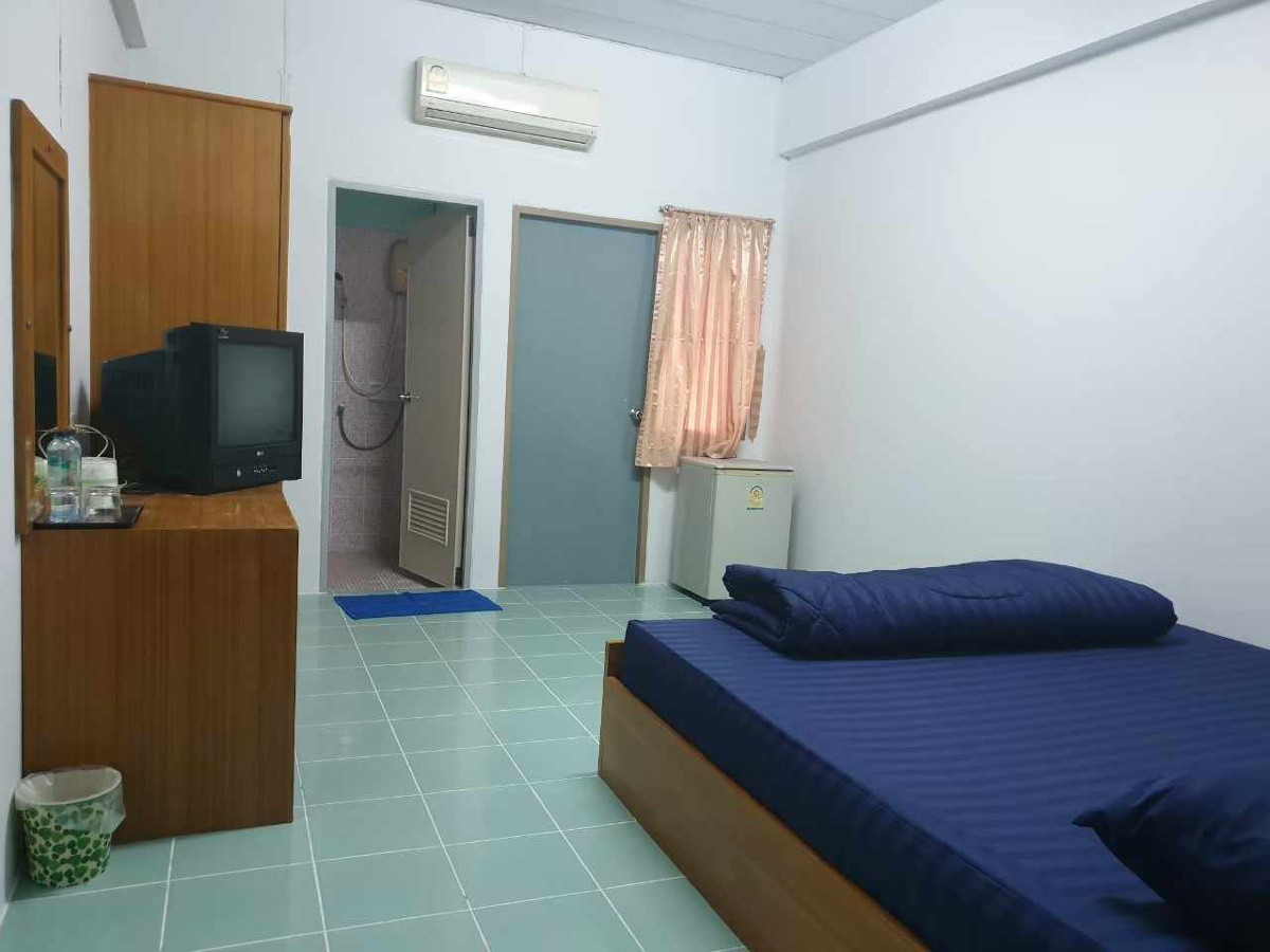 Condo · Mueang Chon Buri, chon_buri — photo 2