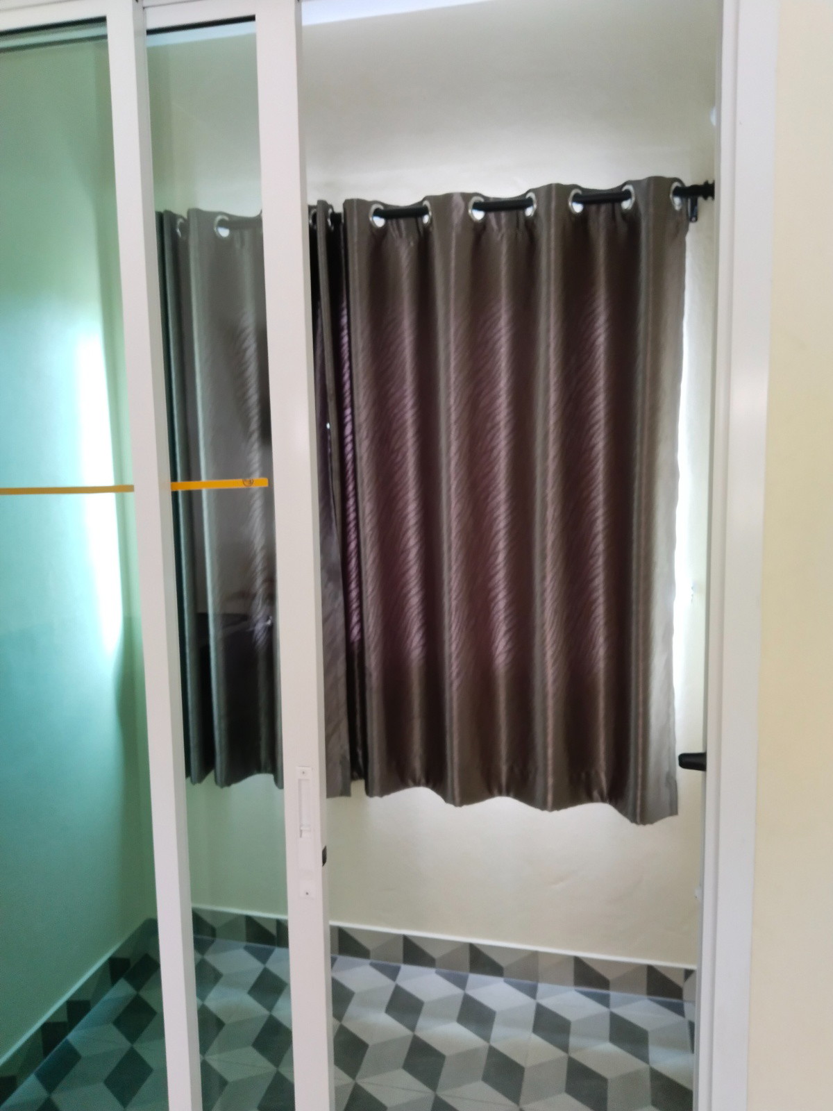 Condo — photo 2