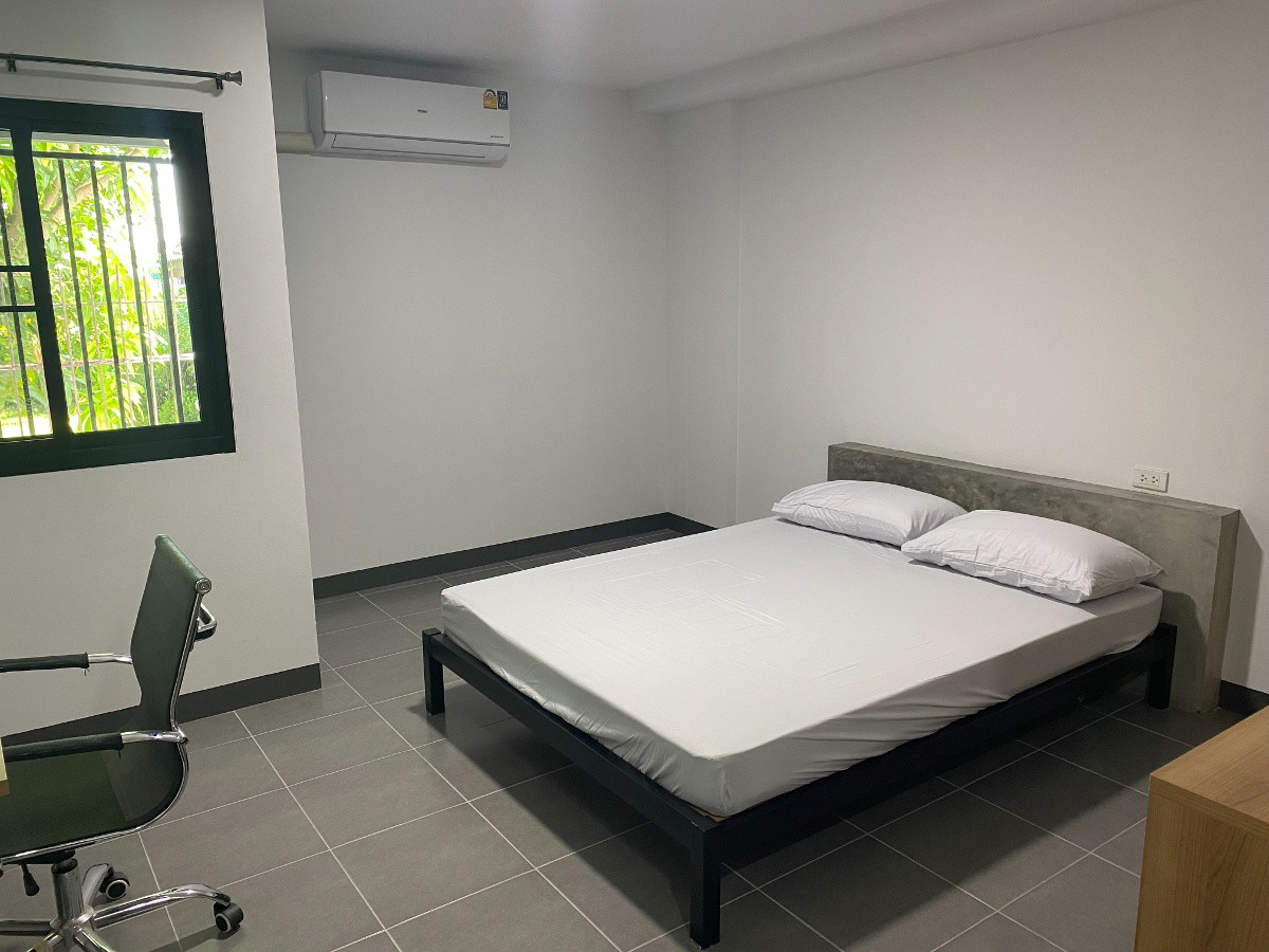 Condo · Bang Bua Thong — photo 5