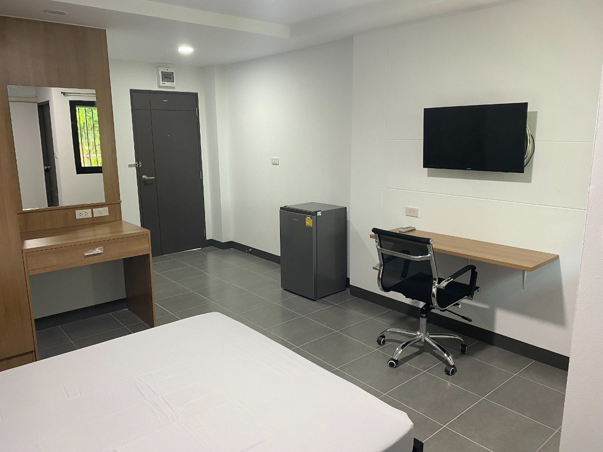 Condo · Bang Bua Thong — photo 2