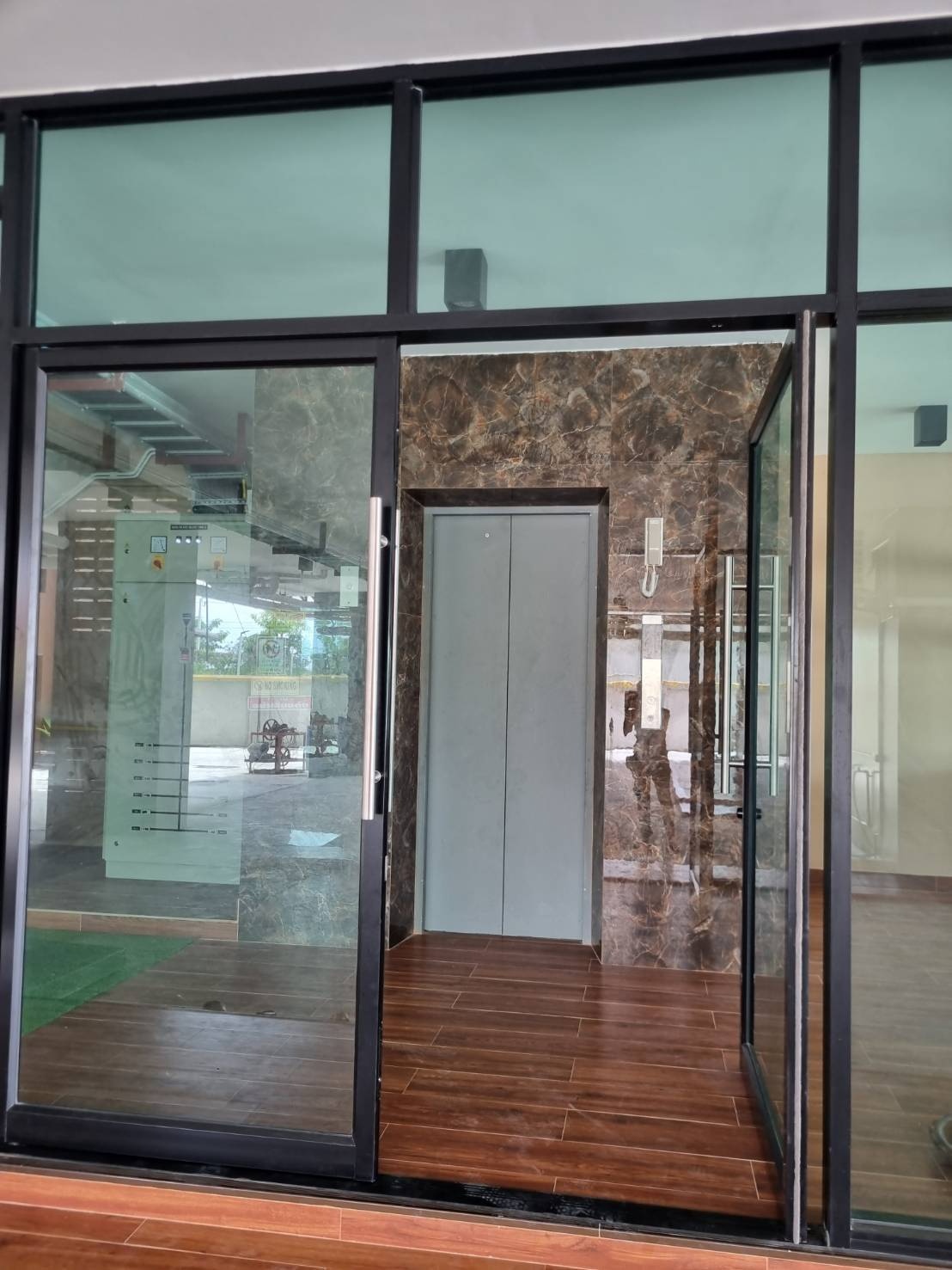 Condo — photo 5