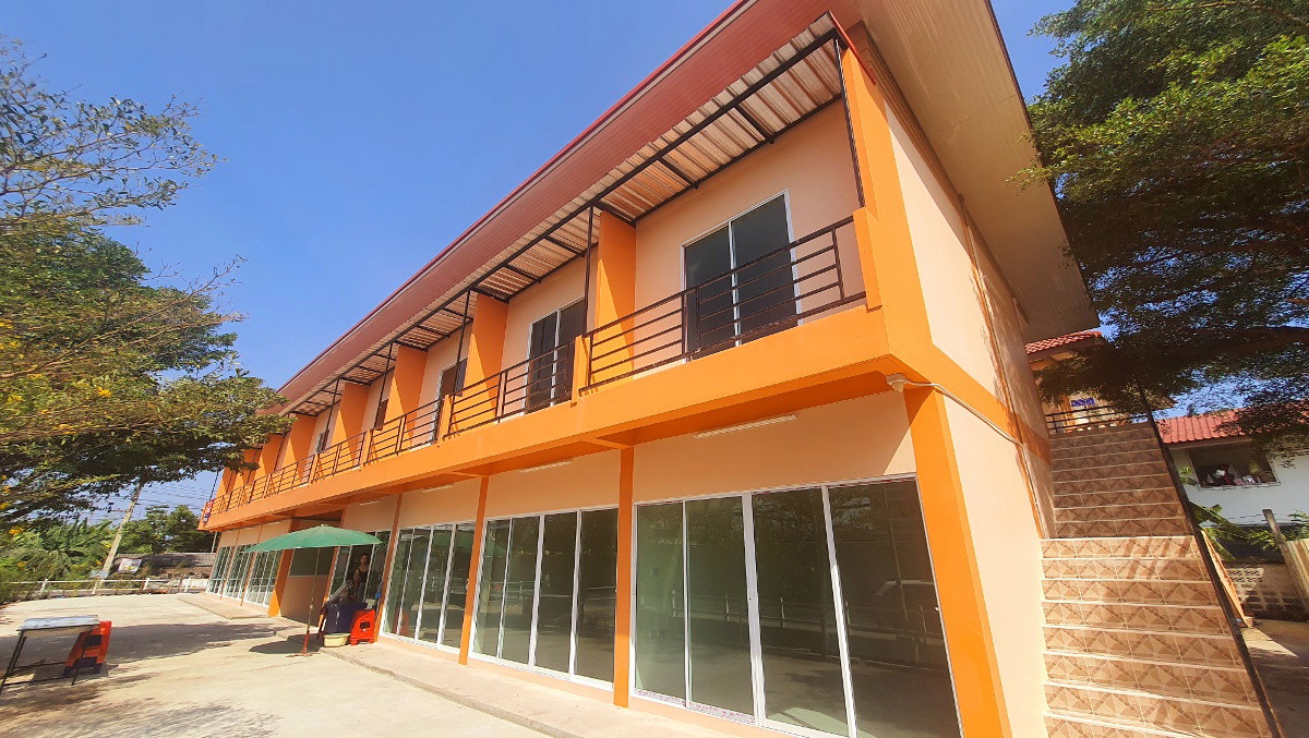 Condo — photo 2