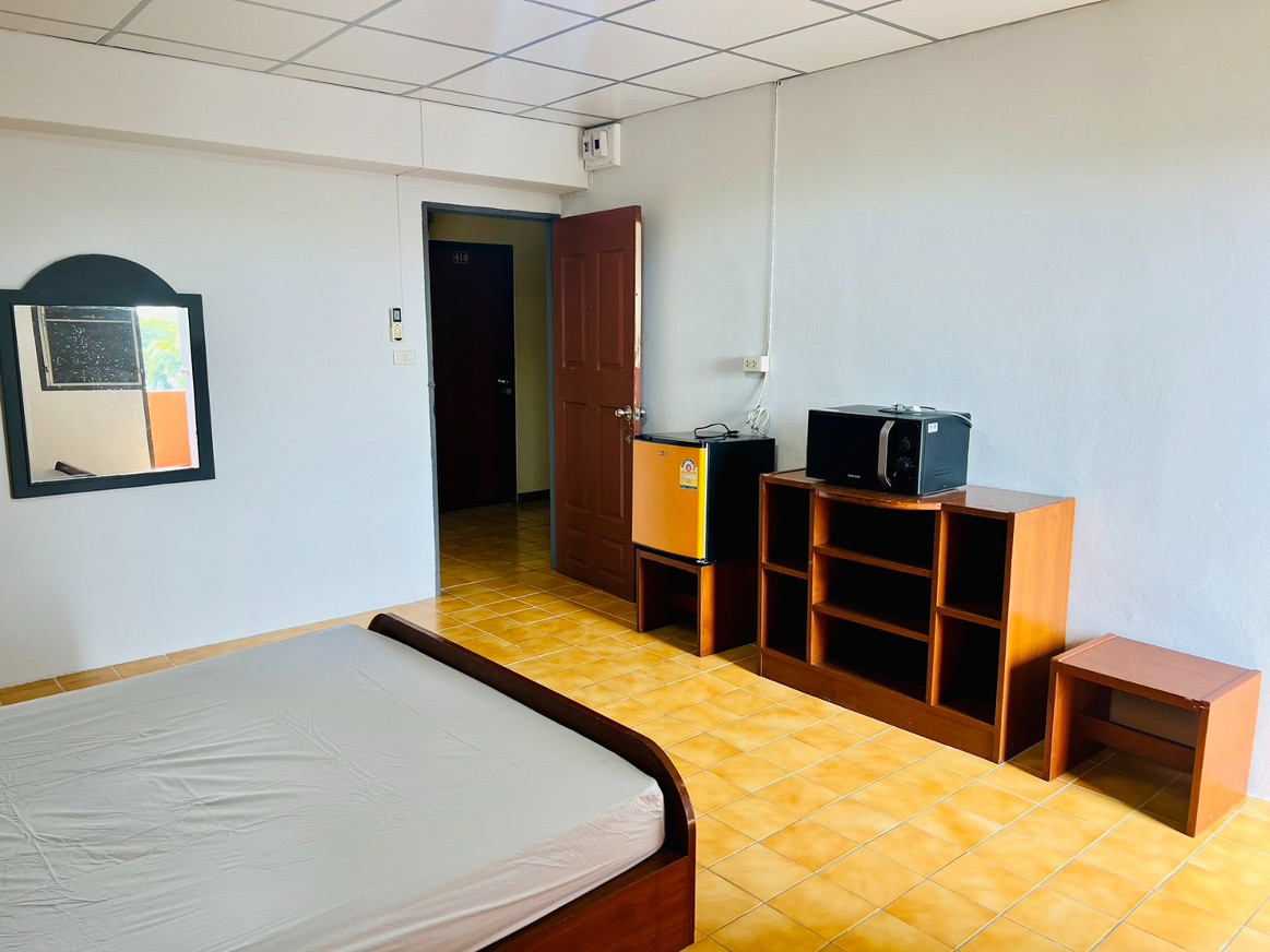 Condo · Mueang Chon Buri, chon_buri — photo 5