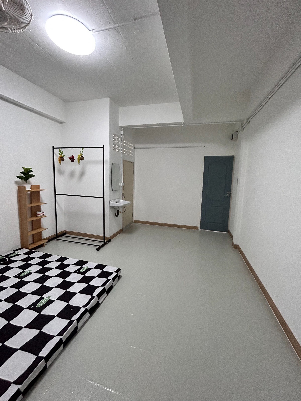 Condo · Thon Buri, bangkok — photo 2