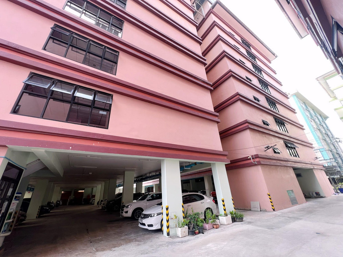 Condo — photo 5