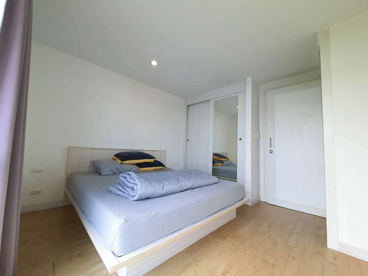 Pictures of Condo for rent 12/17