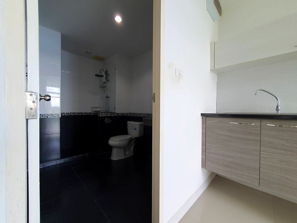 Pictures of Condo for rent 15/17