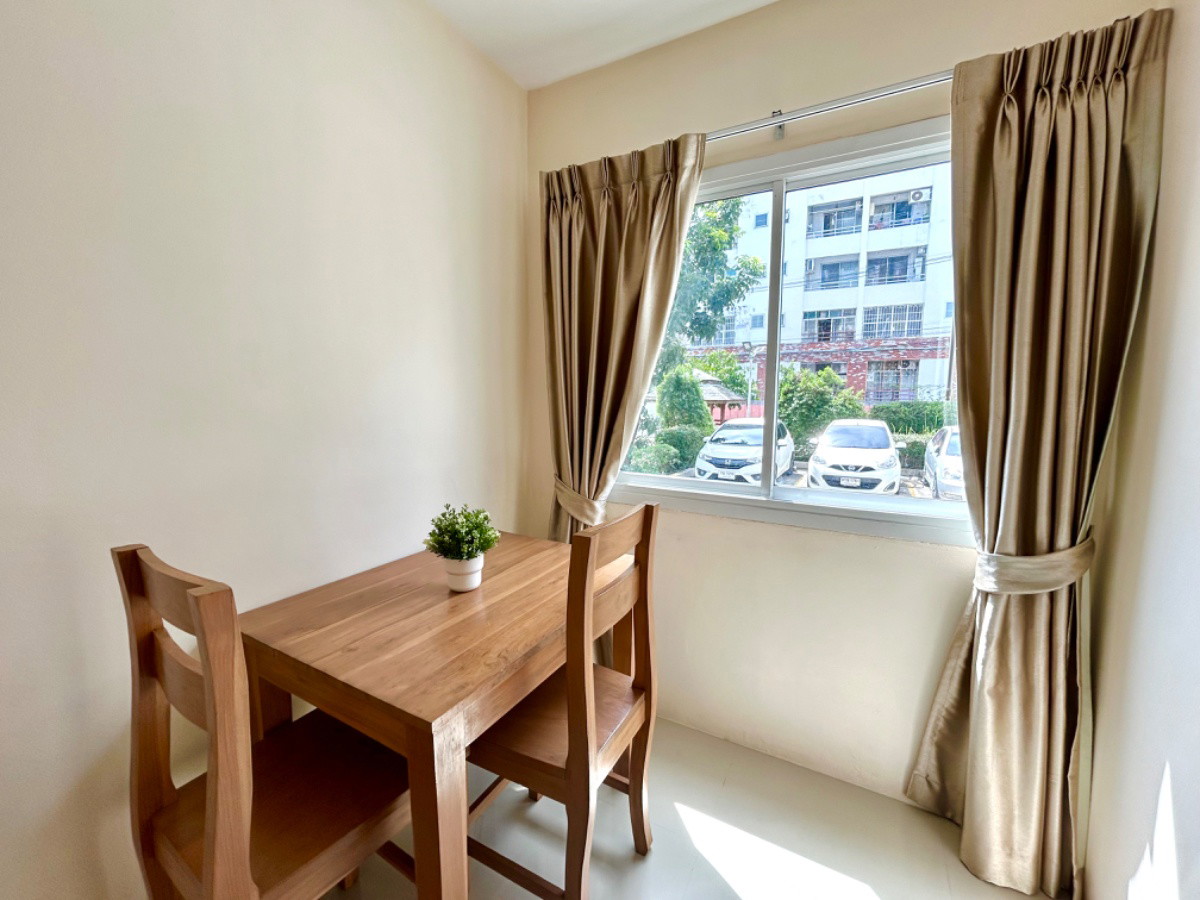 Condo · Saphan Sung, bangkok — photo 5