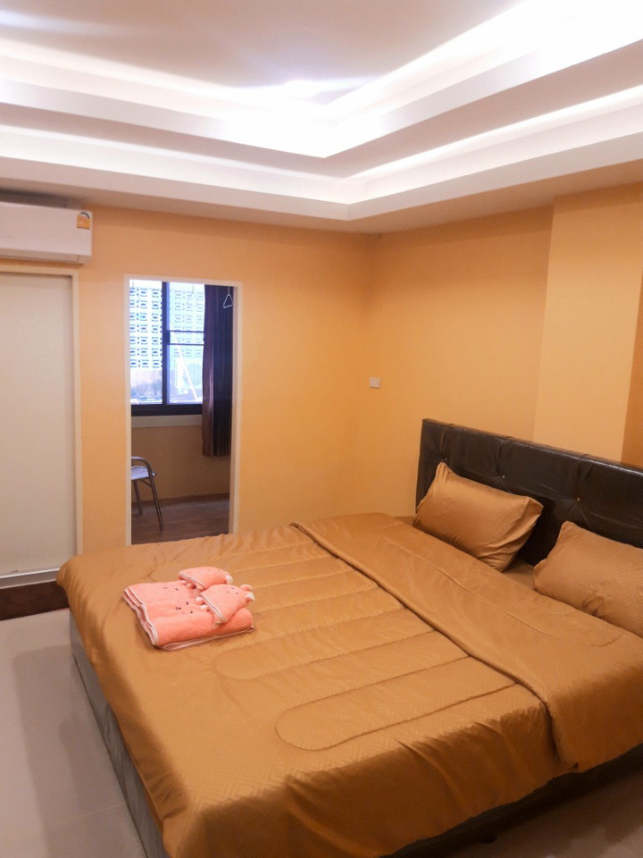 Condo — photo 3