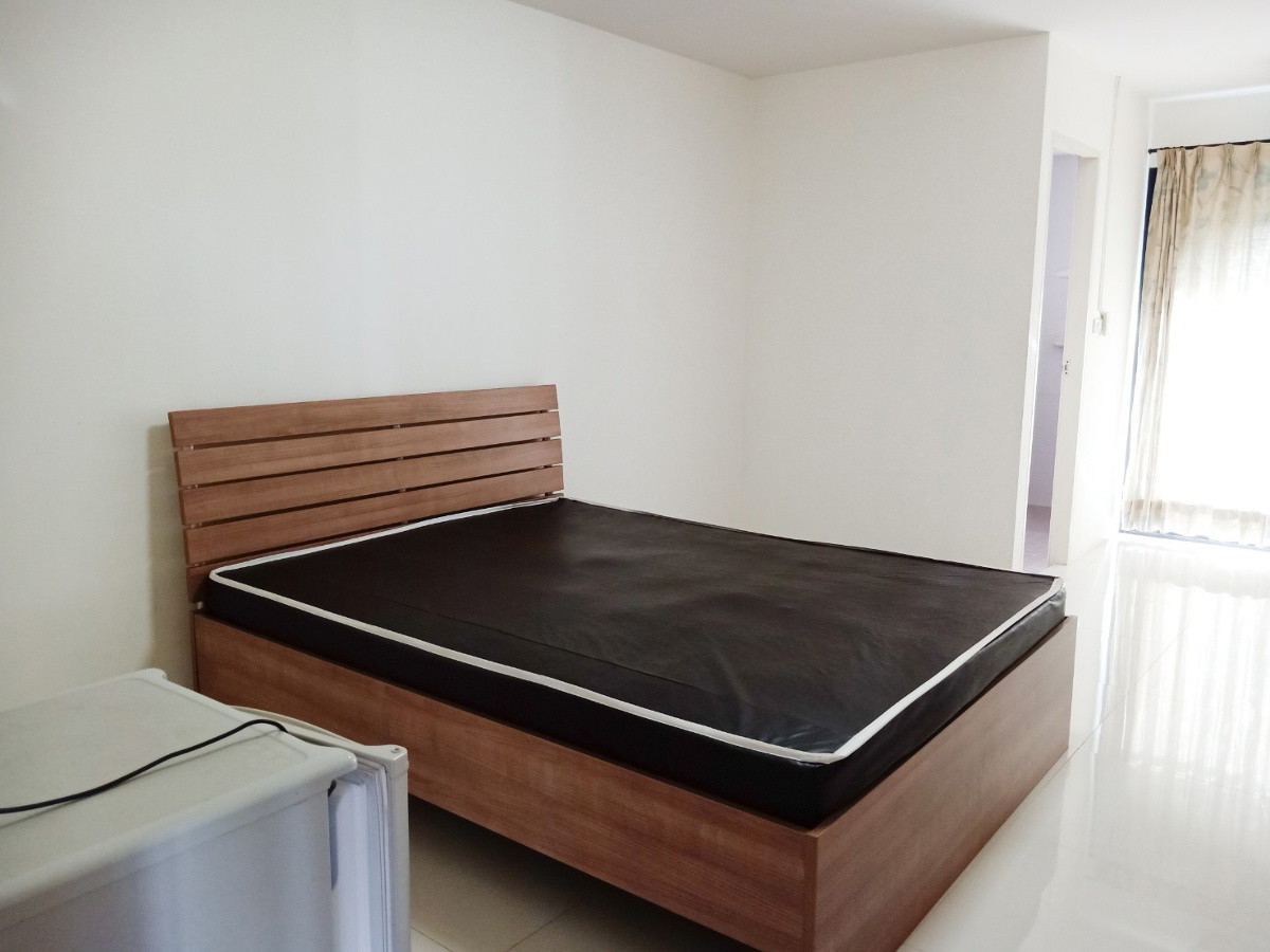 Condo — photo 4