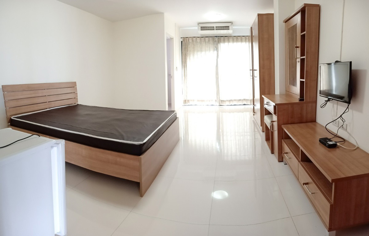 Condo — photo 5