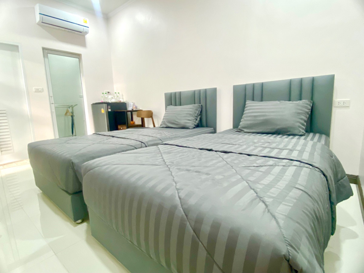 Condo — photo 3