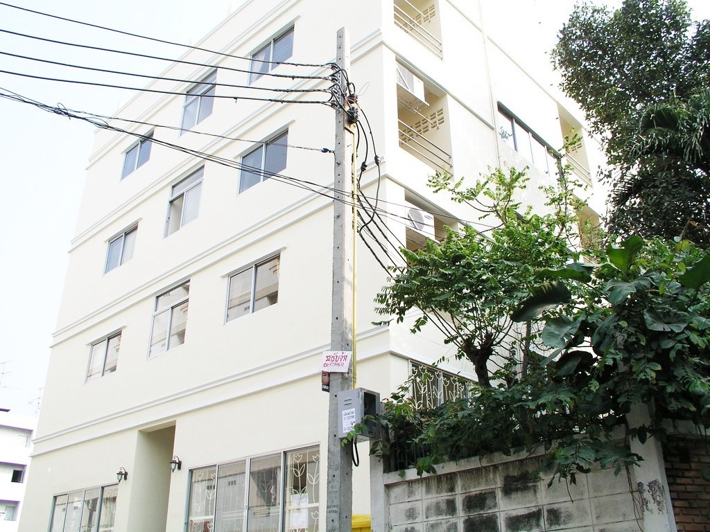 Condo · bangkok — photo 2
