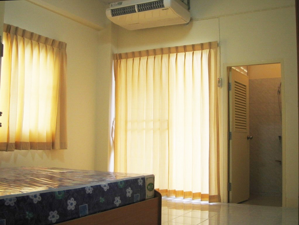 Condo · bangkok — photo 1