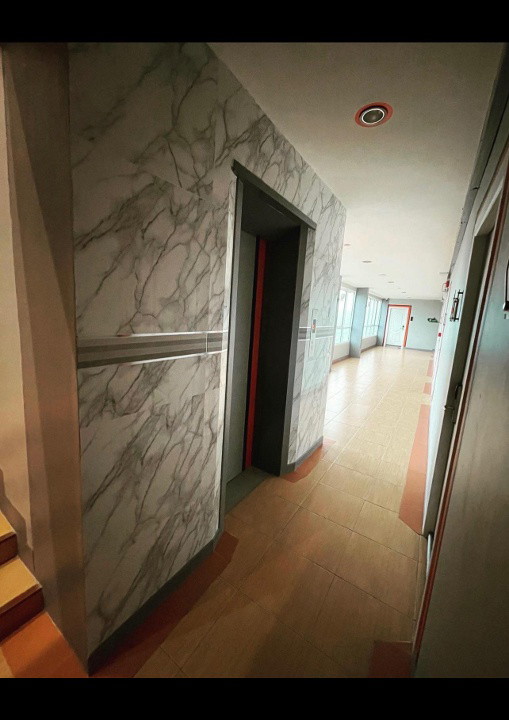 Condo — photo 2