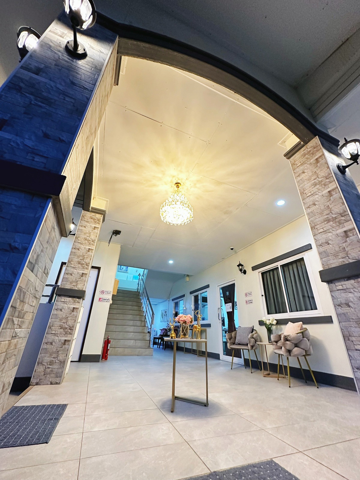 Condo — photo 4