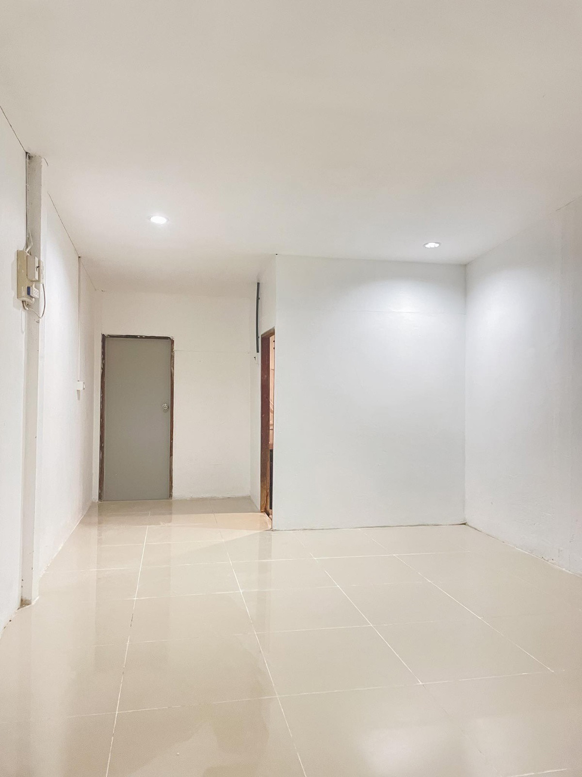 Condo — photo 2