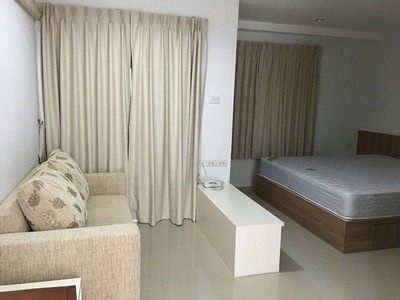 Condo · Bang Rak, bangkok — photo 4