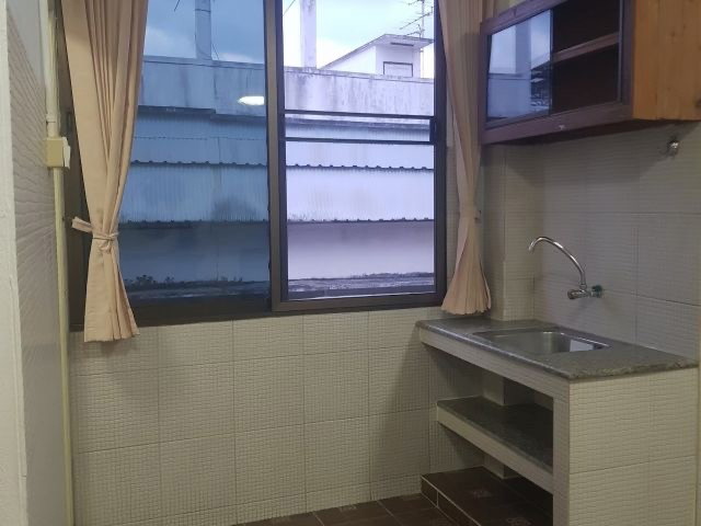 Condo · Khlong San, bangkok — photo 4
