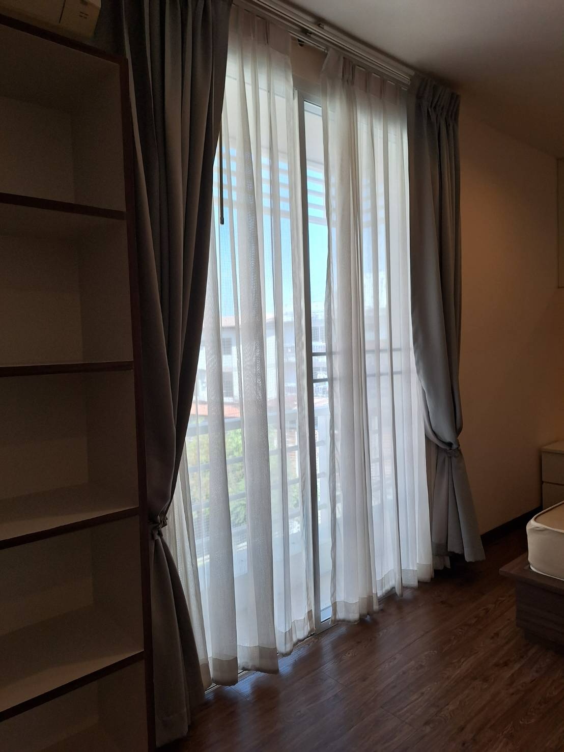 Condo — photo 3