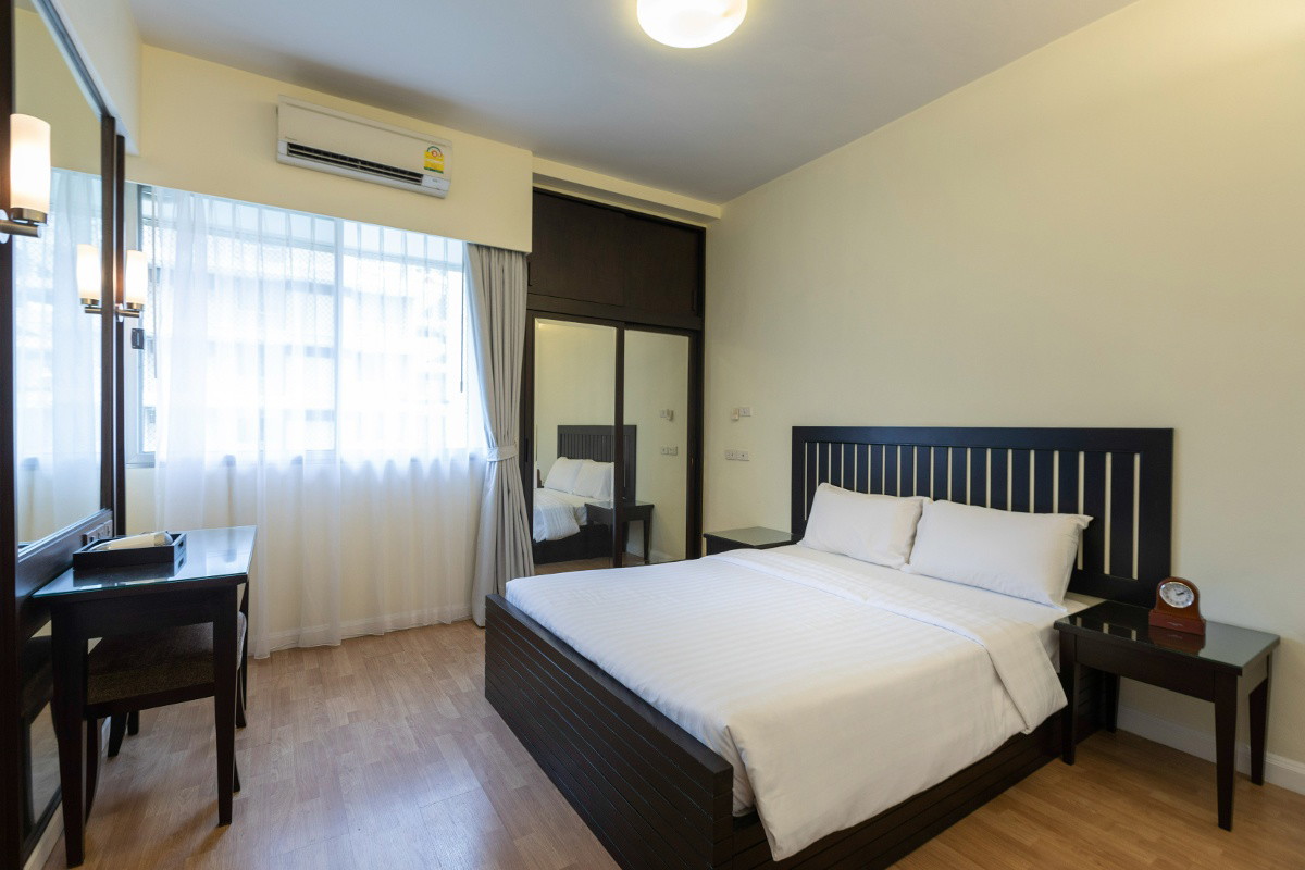 Condo · Watthana, bangkok — photo 2