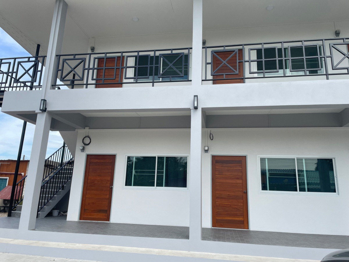 Condo — photo 2