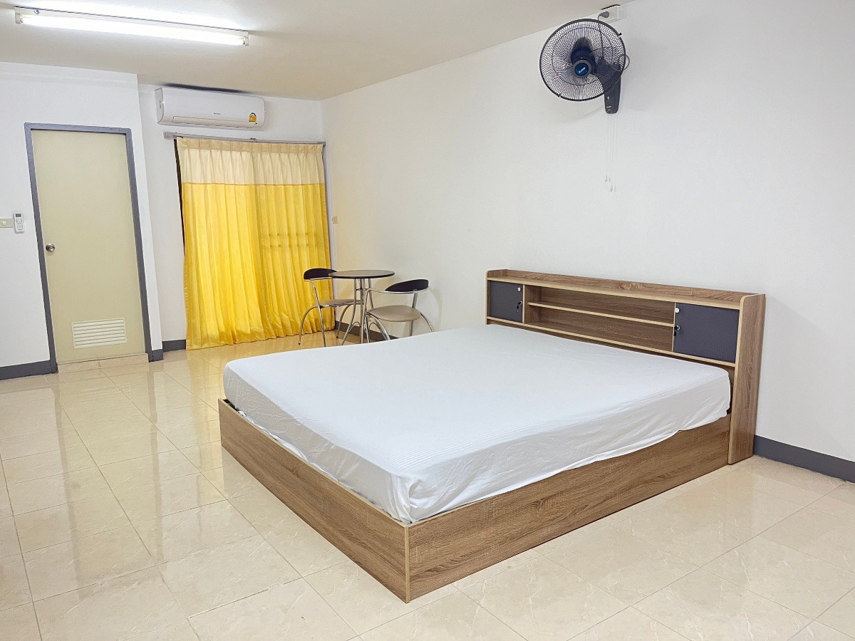 Condo · Bang Lamung, chon_buri — photo 2