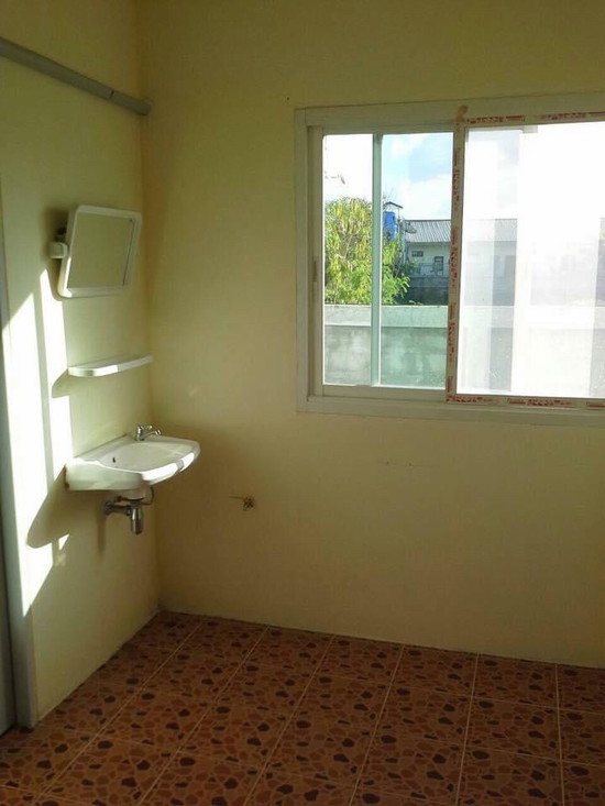 Banploenjai - Apartment for Rent