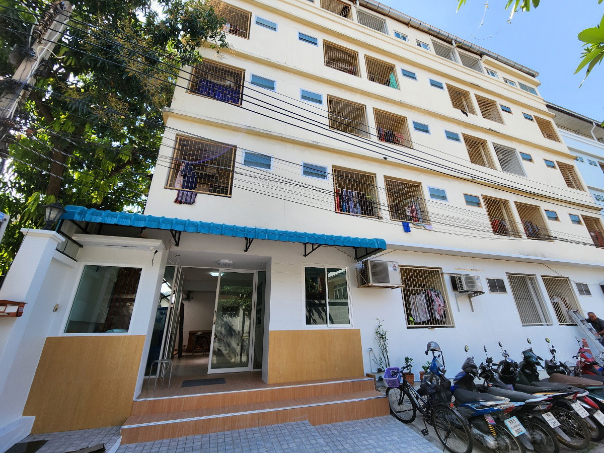 Condo · Phasi Charoen, bangkok — photo 1