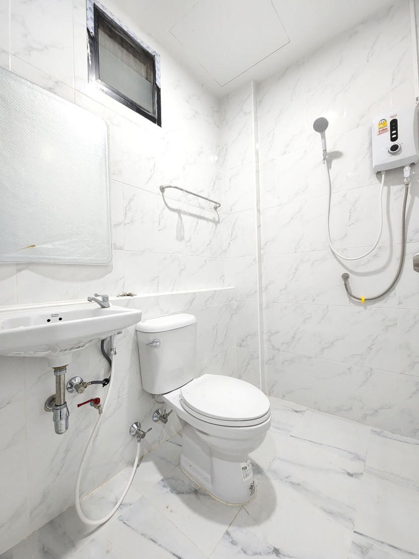 Condo — photo 3