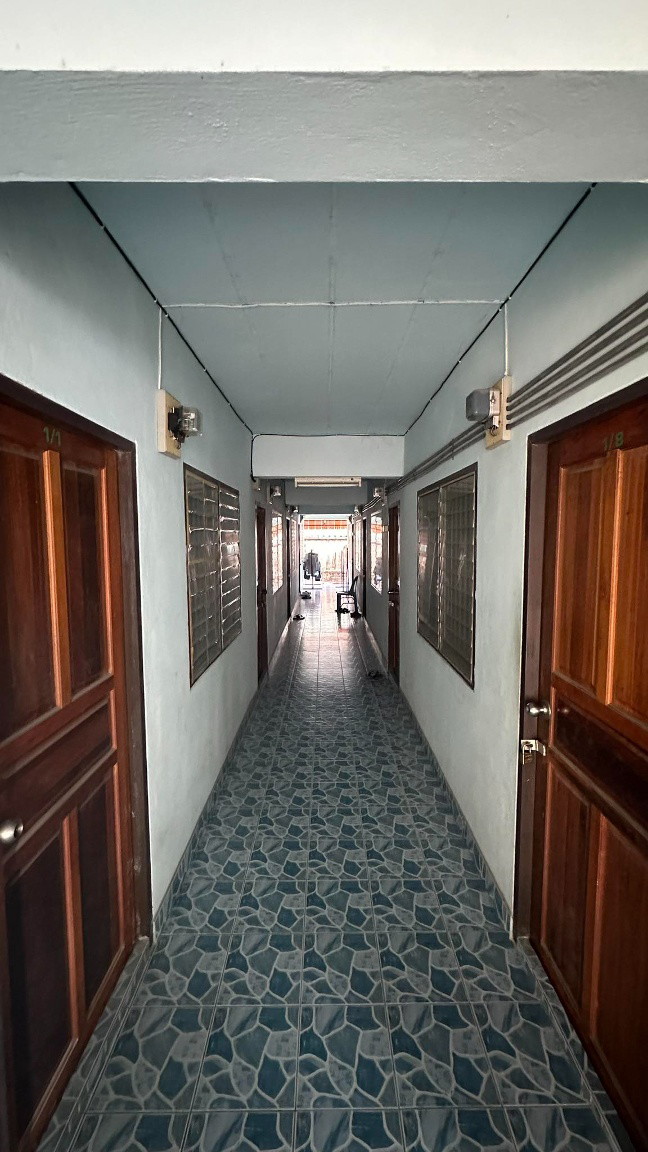 Condo · Bang Phli — photo 3