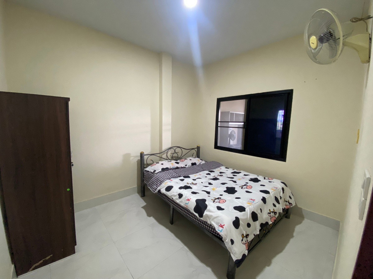 Condo — photo 3