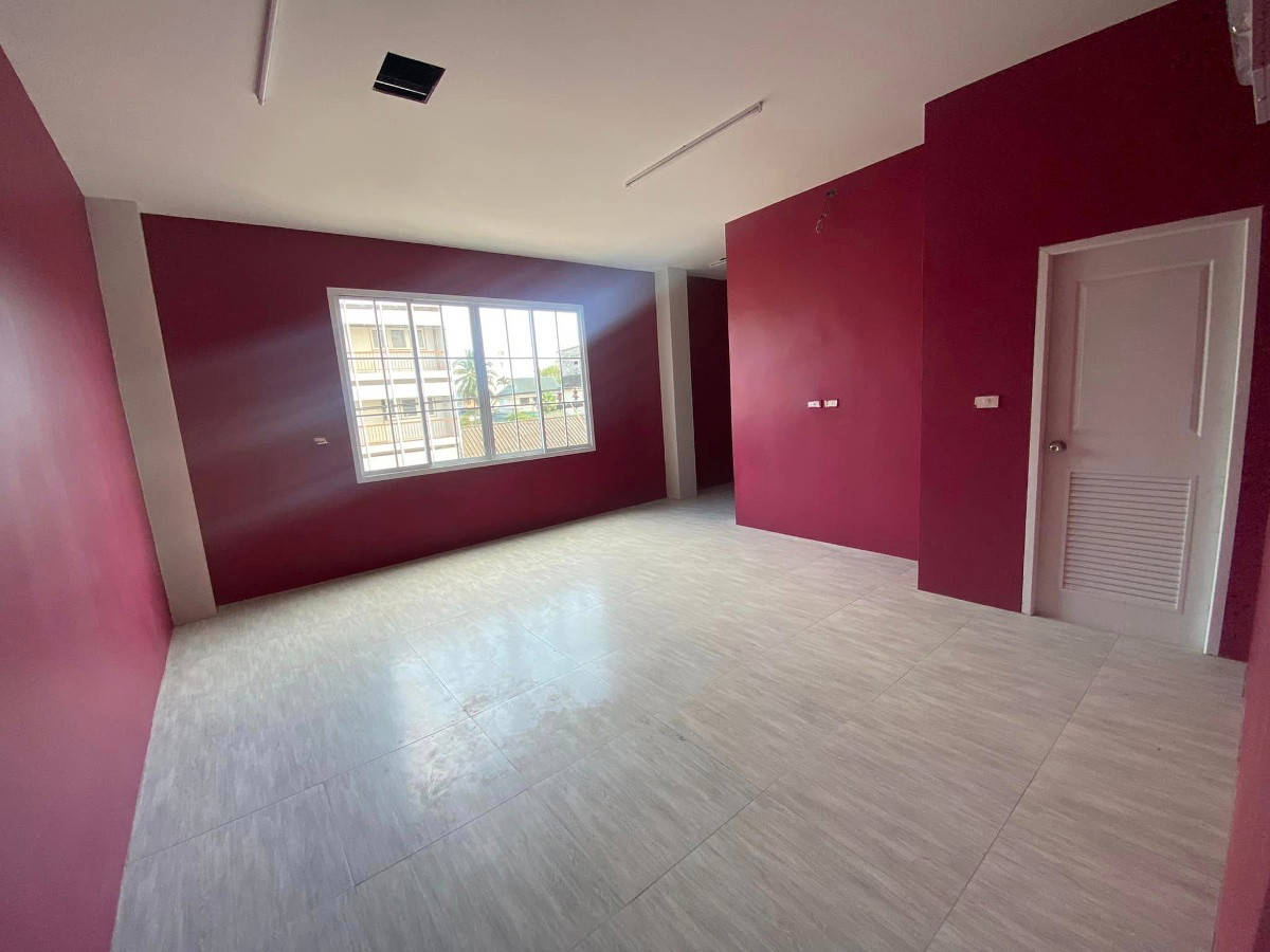 Condo — photo 4