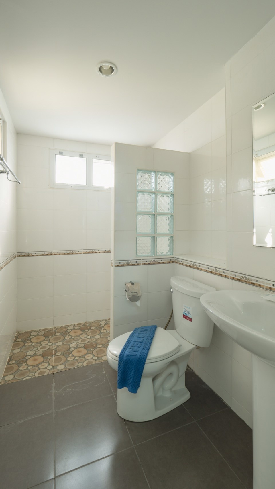 Condo · Bang Phli