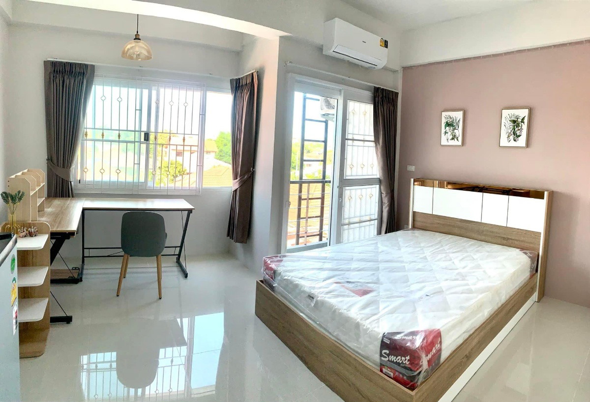 Condo · Mueang Chon Buri, chon_buri — photo 5